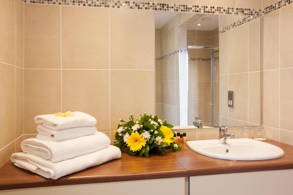 Adair Arms Hotel Ballymena Habitación foto